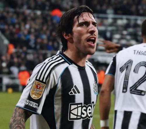 上海男篮致,敬功勋球员,布莱索,新葡京,新葡京app,新葡京娱乐,新普京赌场