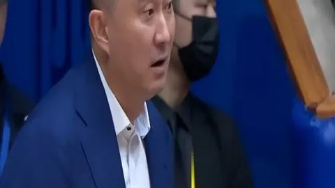 威尔希尔强调：教练职责独特，掌握领导艺术至关重要。